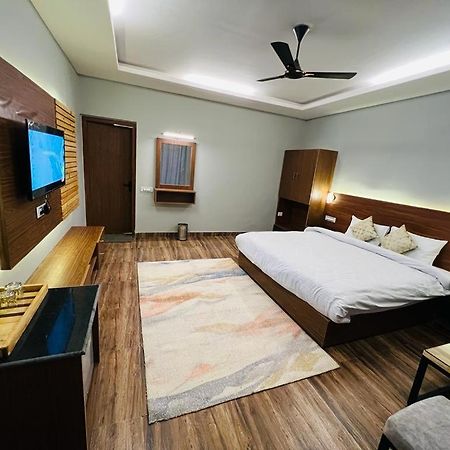 The Foresta By Orchid Hospitality & Holidays Hotell Mukteshwar Eksteriør bilde