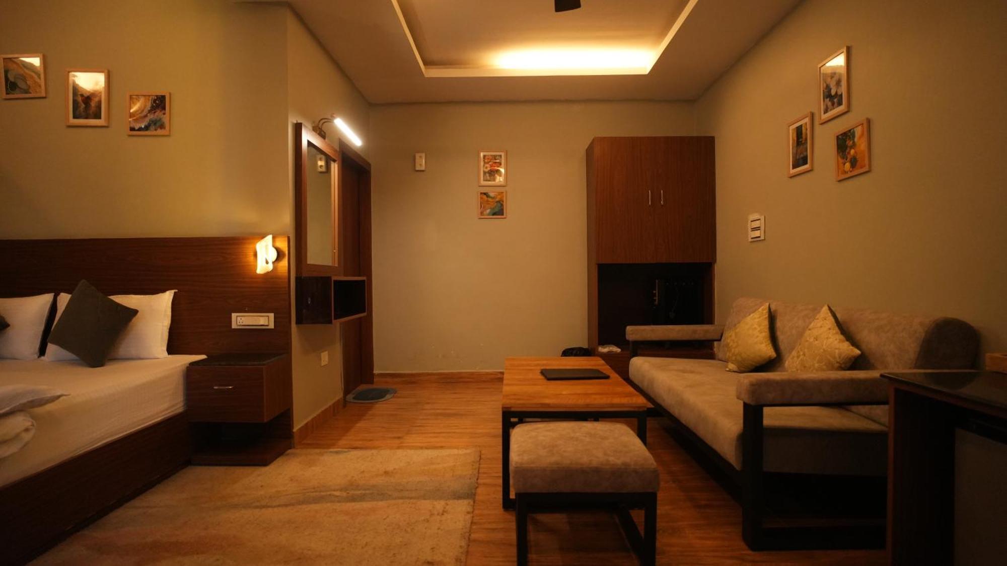 The Foresta By Orchid Hospitality & Holidays Hotell Mukteshwar Eksteriør bilde